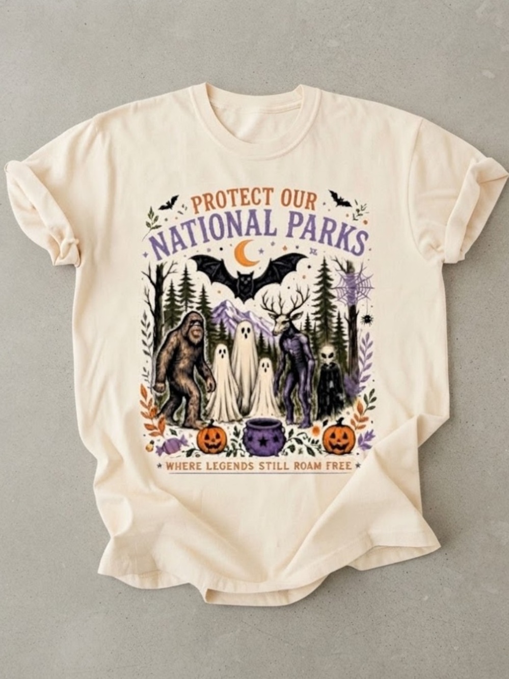Spooky National Parks Bigfoot Ghost Halloween Graphic Gildan T-Shirt